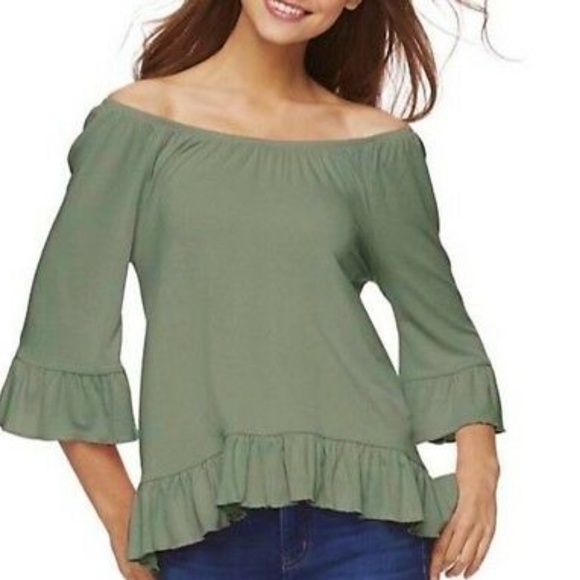 NWOT Cloud Chaser White Off the Shoulder Top - Picture 3 of 7